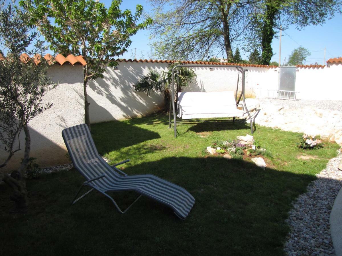 Ferienwohnung Terra Rossa Loborika Exterior foto